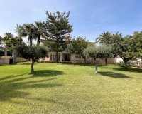 Resale - Villa / House - Orihuela Costa - Cabo Roig