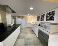 Resale - Villa / House - Orihuela Costa - Cabo Roig