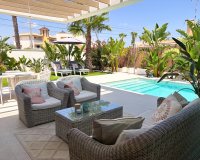 Resale - Villa / House - Orihuela Costa - Cabo Roig