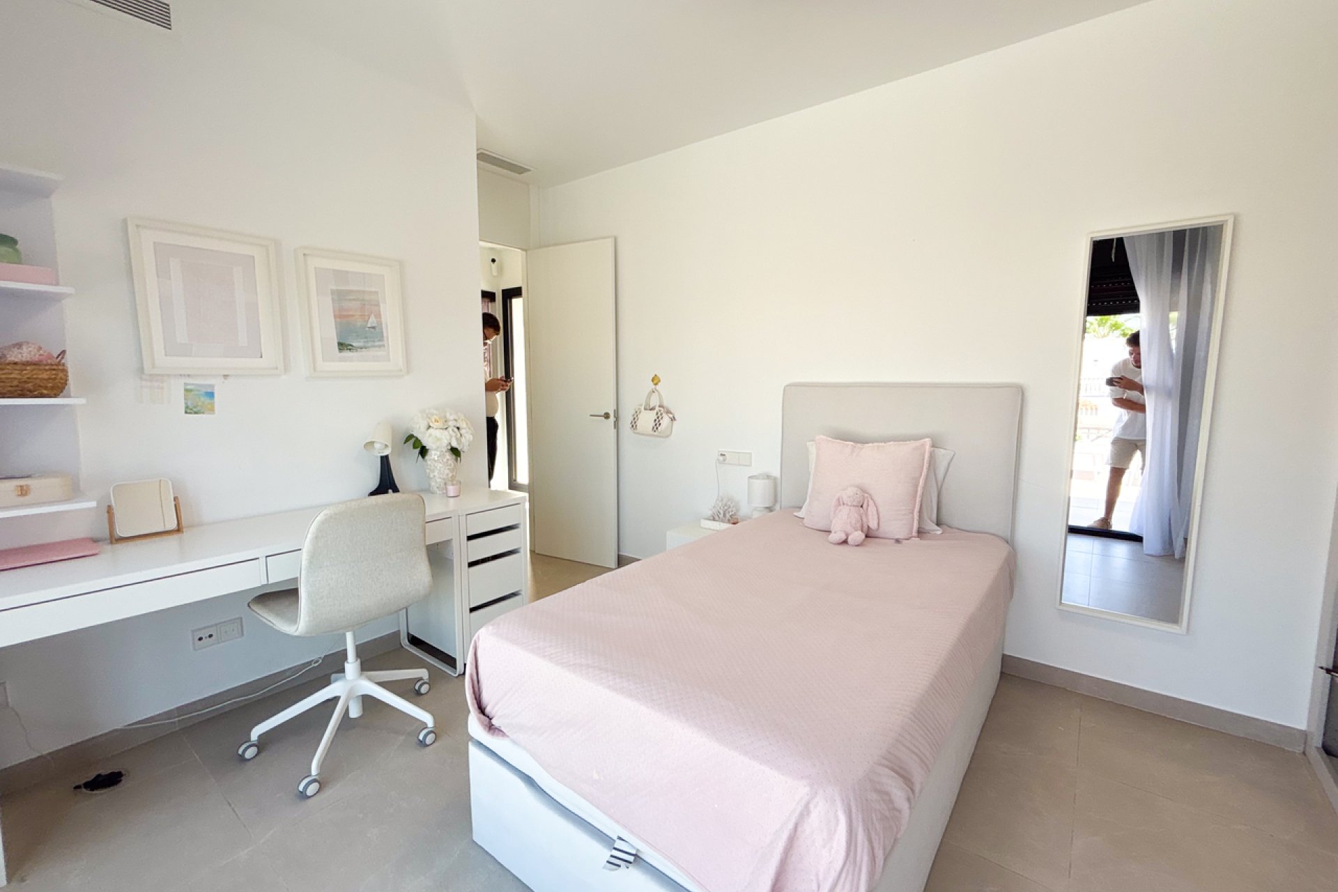 Resale - Villa / House - Orihuela Costa - Cabo Roig