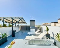 Resale - Villa / House - Orihuela Costa - Cabo Roig