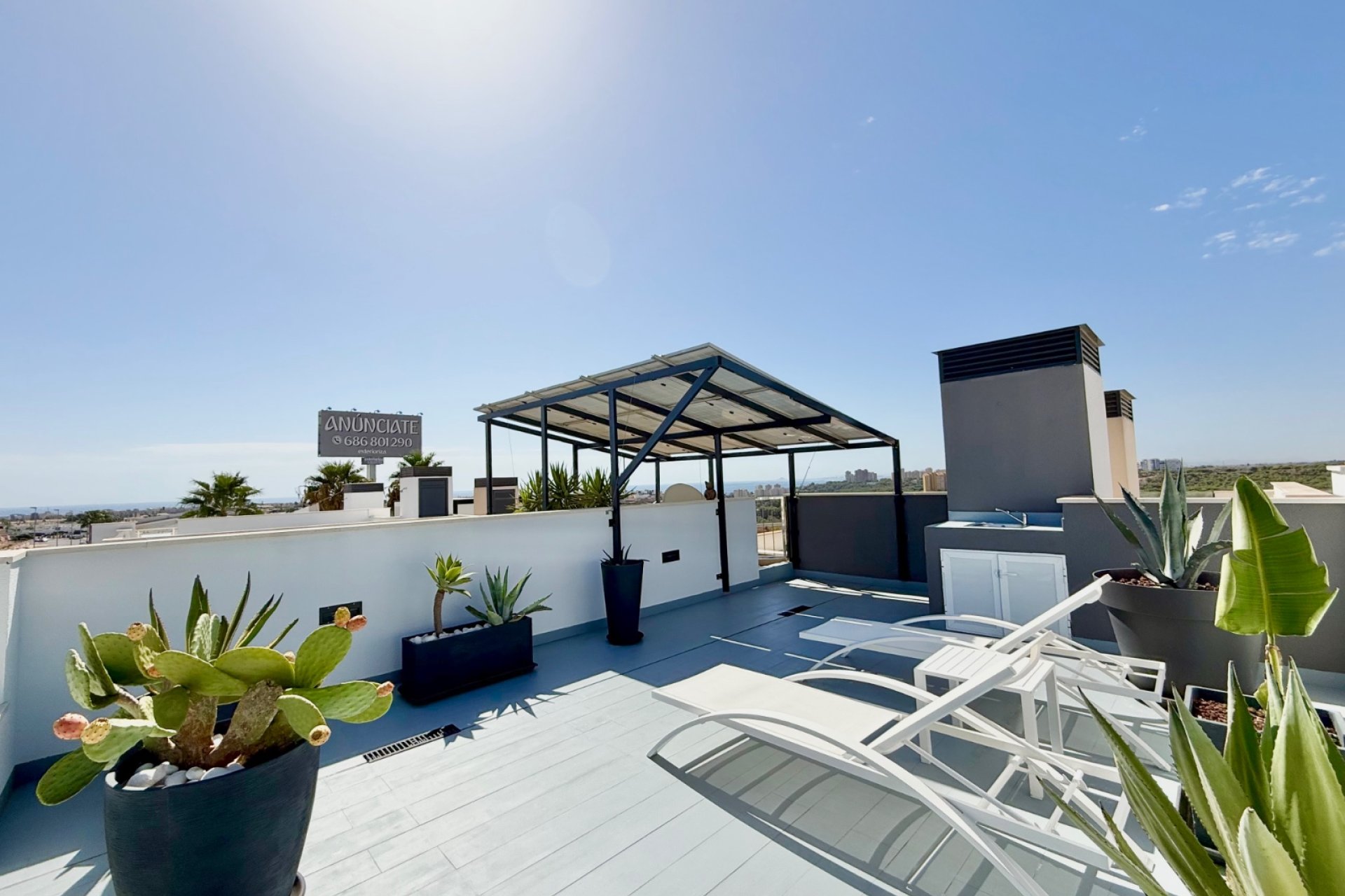 Resale - Villa / House - Orihuela Costa - Cabo Roig