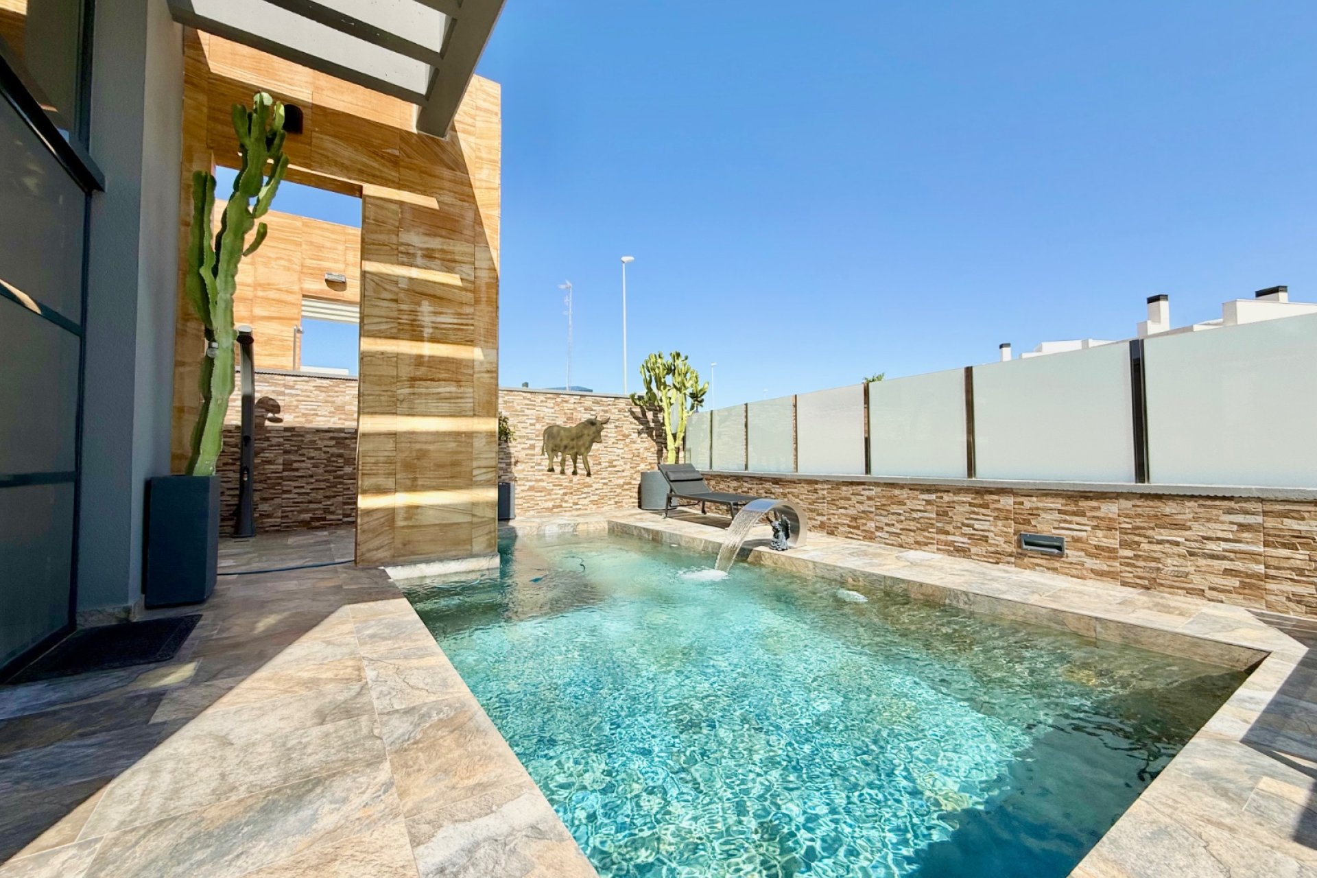 Resale - Villa / House - Orihuela Costa - Cabo Roig