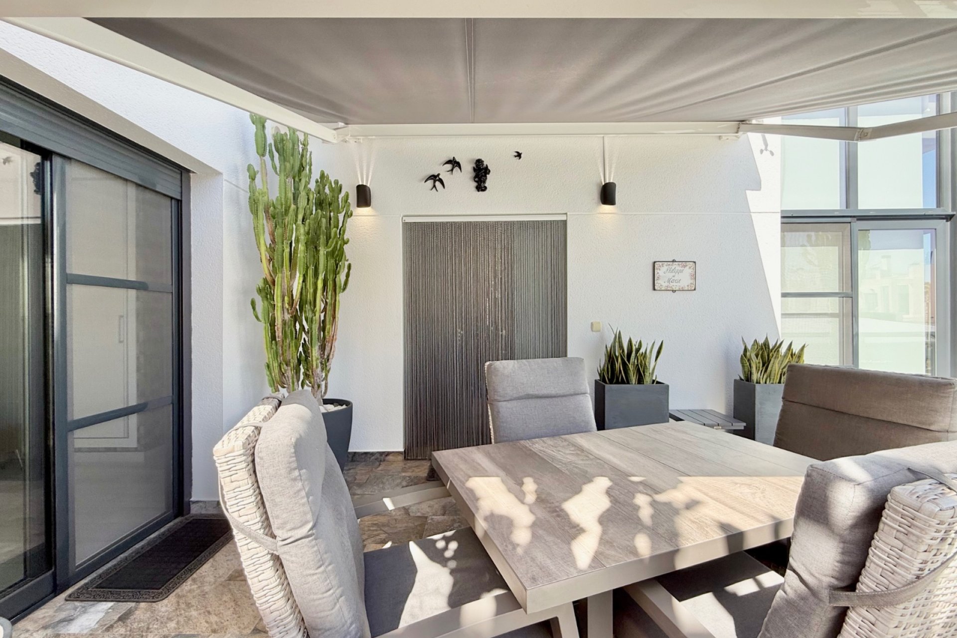 Resale - Villa / House - Orihuela Costa - Cabo Roig