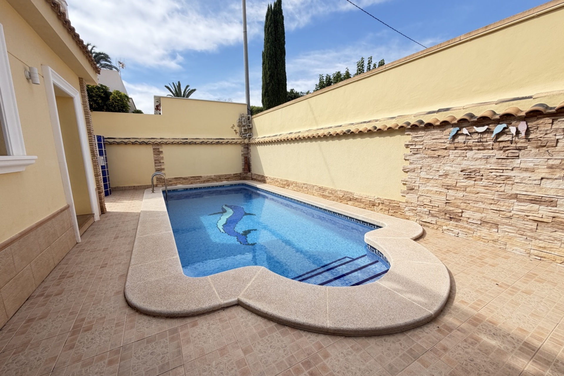 Resale - Villa / House - Orihuela Costa - Cabo Roig