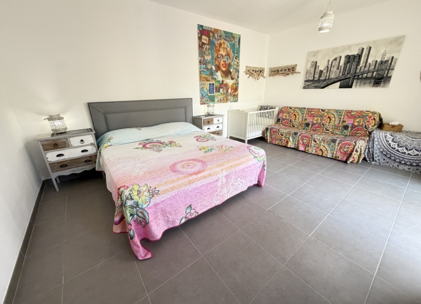 Resale - Villa / House - Orihuela Costa - Cabo Roig