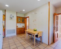 Resale - Villa / House - Orihuela Costa - Campoamor