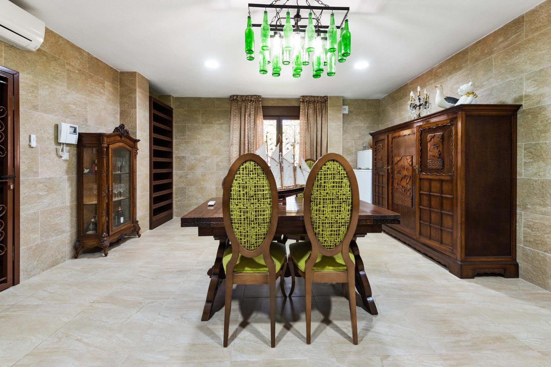 Resale - Villa / House - Orihuela Costa - Campoamor