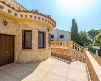 Resale - Villa / House - Orihuela Costa - Campoamor