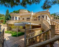 Resale - Villa / House - Orihuela Costa - Campoamor