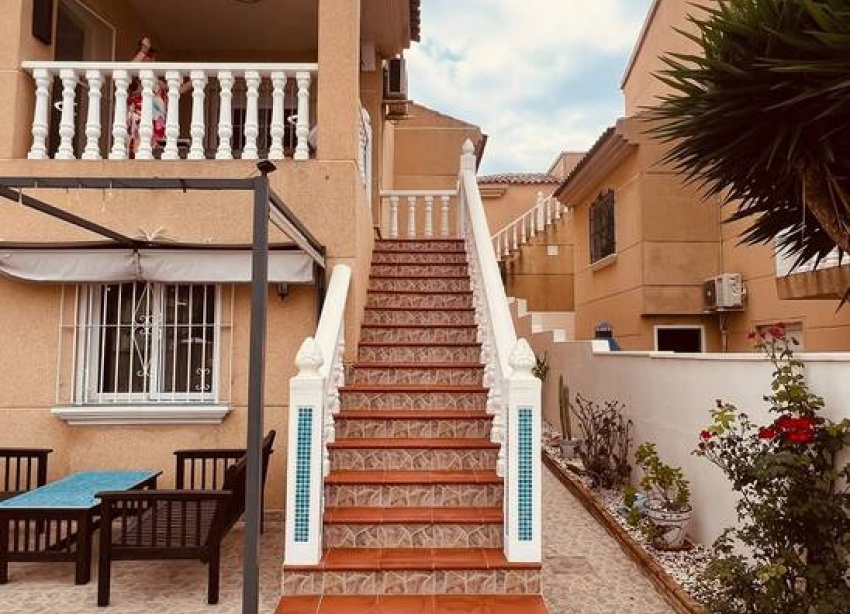 Resale - Villa / House - Orihuela Costa - Costa blanca
