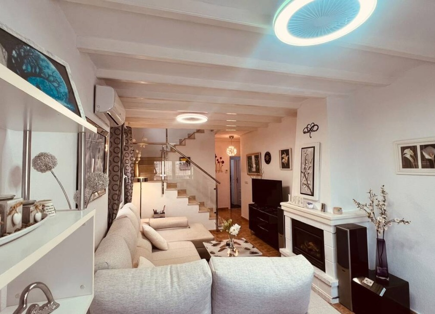 Resale - Villa / House - Orihuela Costa - Costa blanca