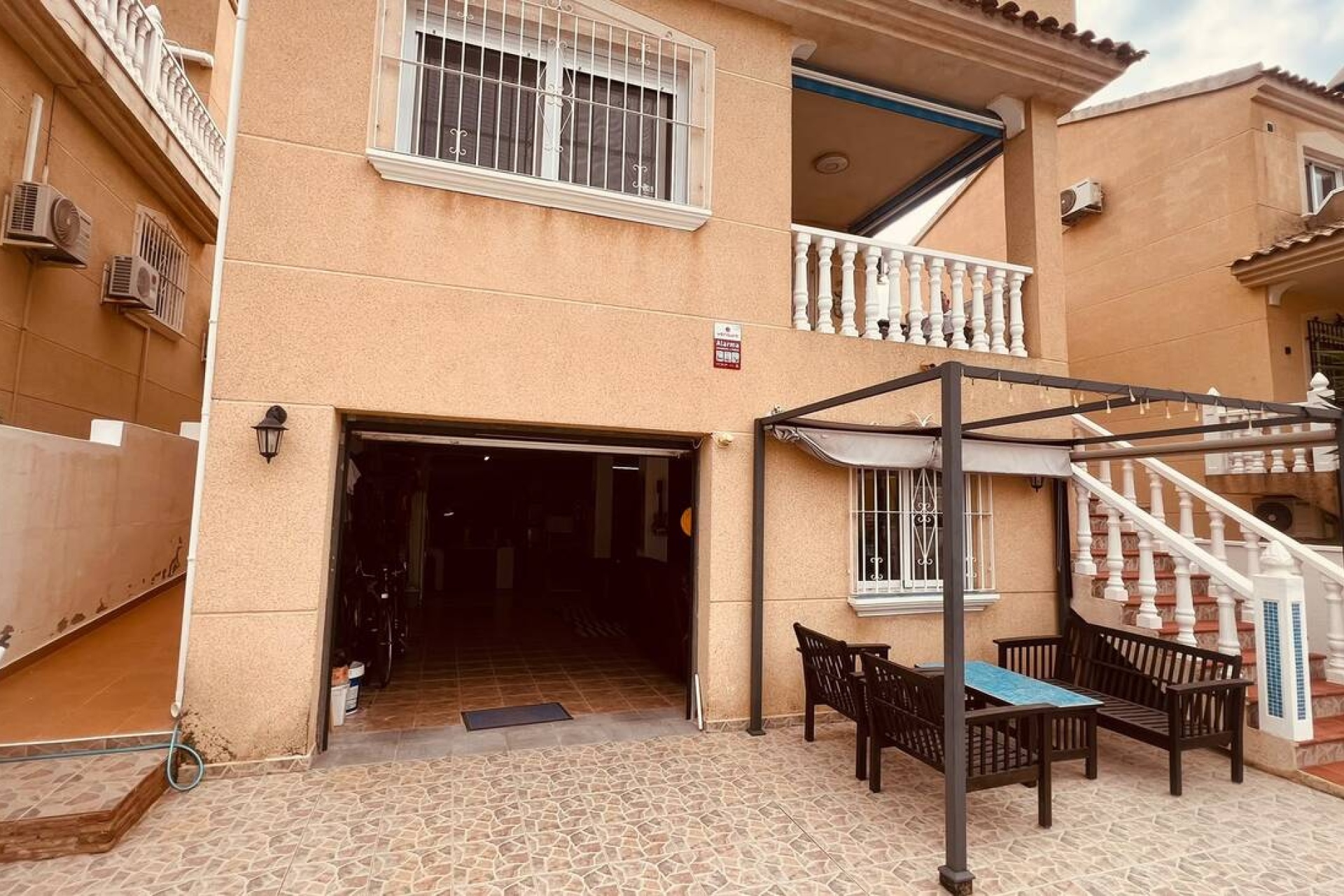 Resale - Villa / House - Orihuela Costa - Costa blanca