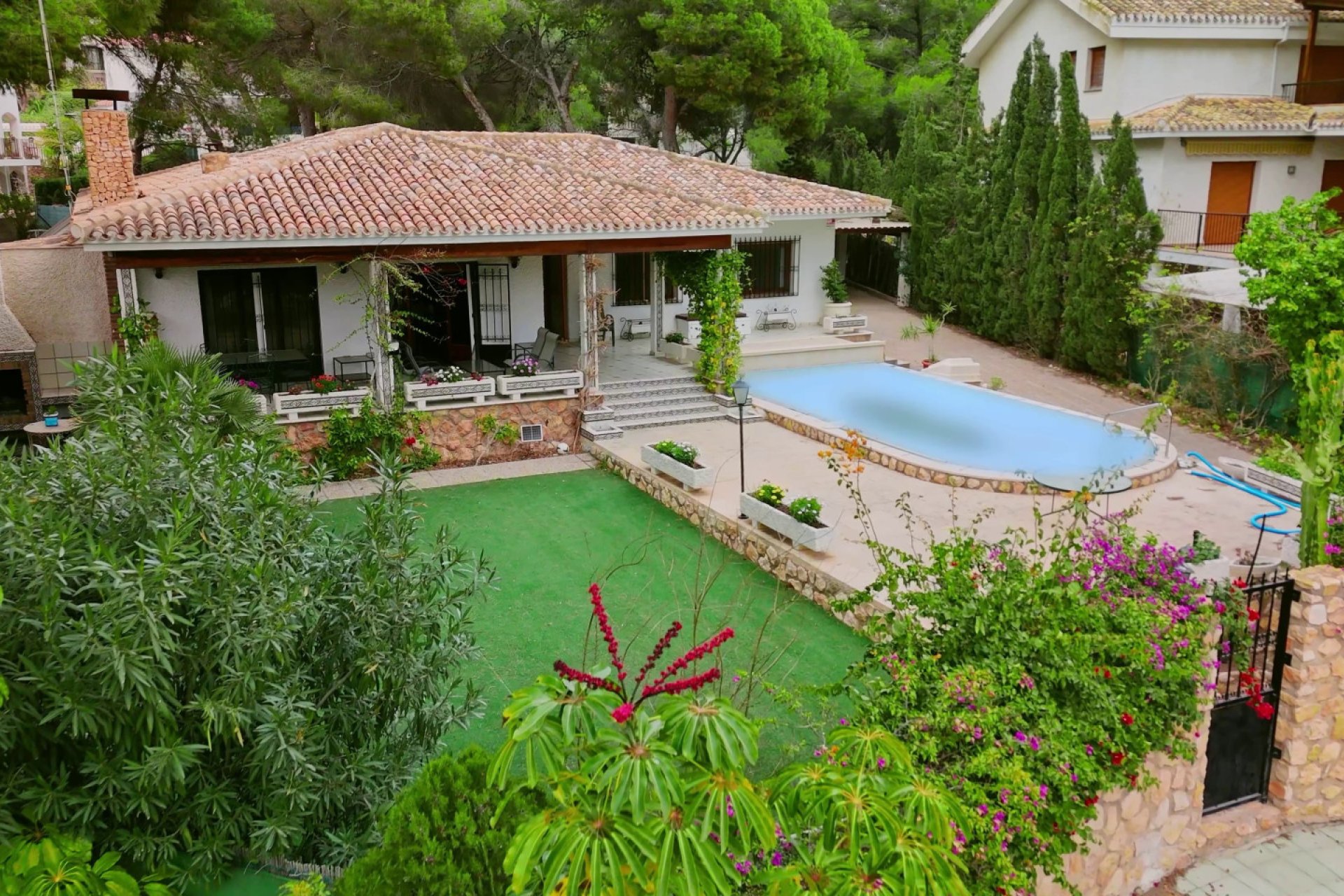 Resale - Villa / House - Orihuela Costa - Dehesa de campoamor