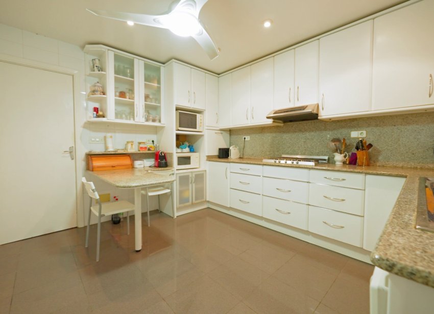 Resale - Villa / House - Orihuela Costa - Dehesa de campoamor