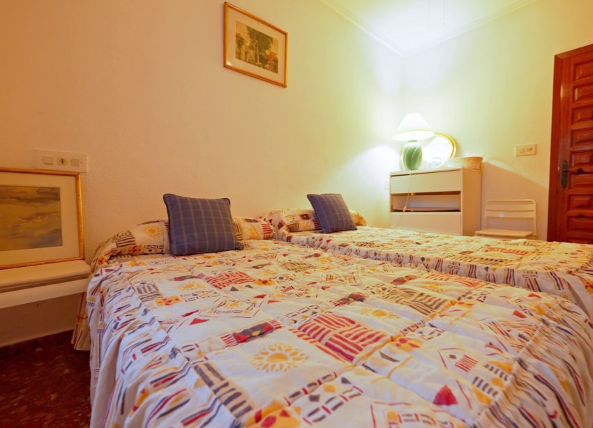 Resale - Villa / House - Orihuela Costa - Dehesa de campoamor