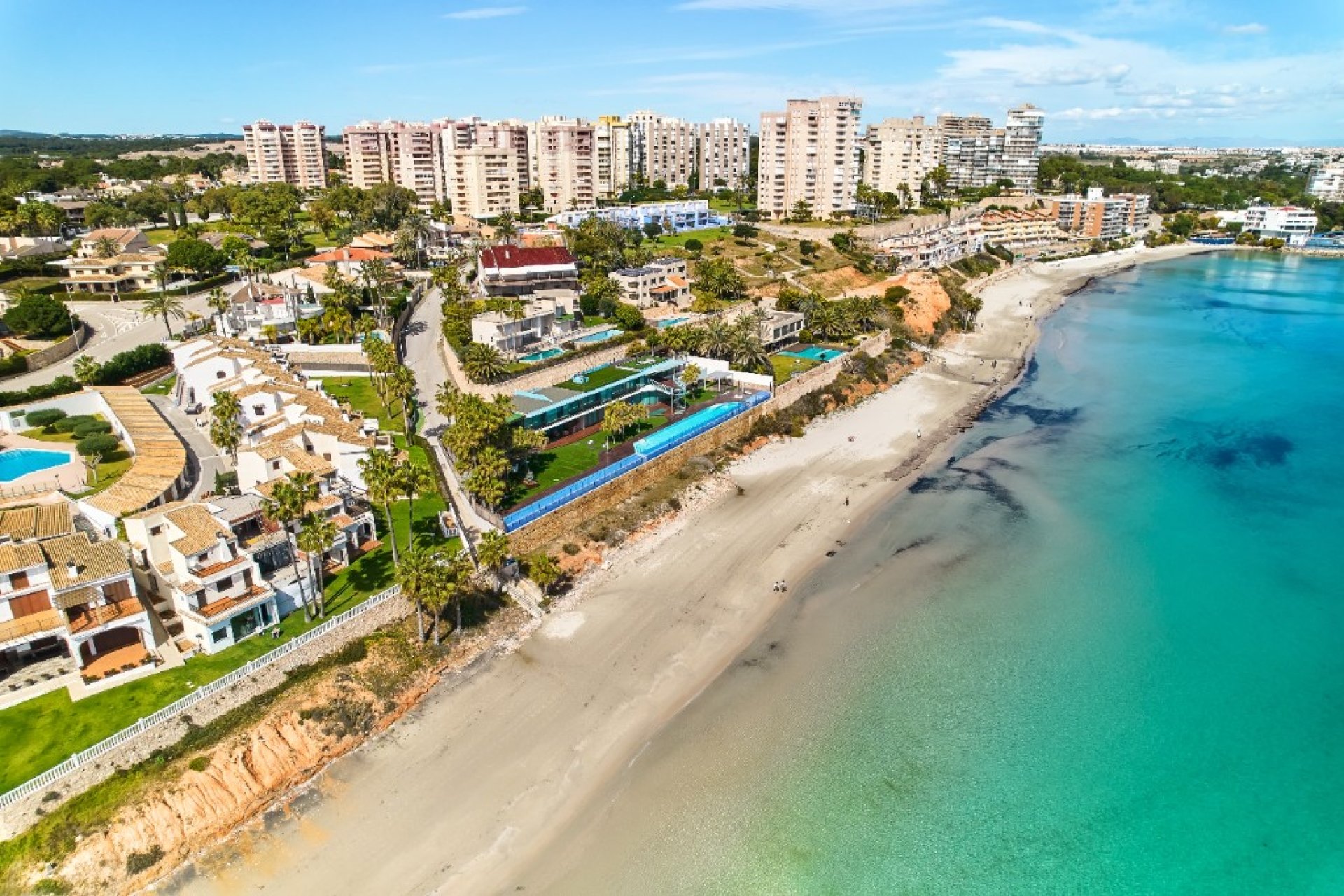 Resale - Villa / House - Orihuela Costa - Dehesa de campoamor