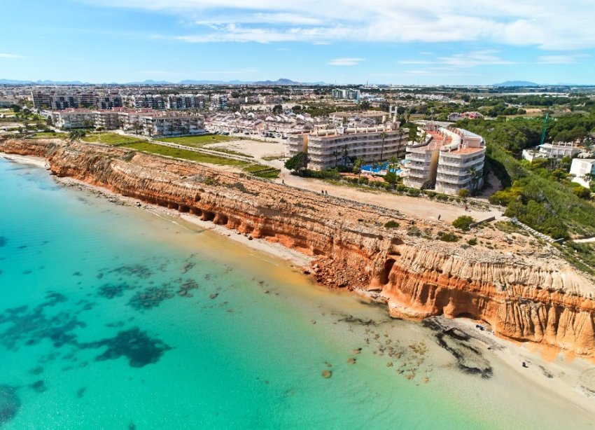 Resale - Villa / House - Orihuela Costa - Dehesa de campoamor