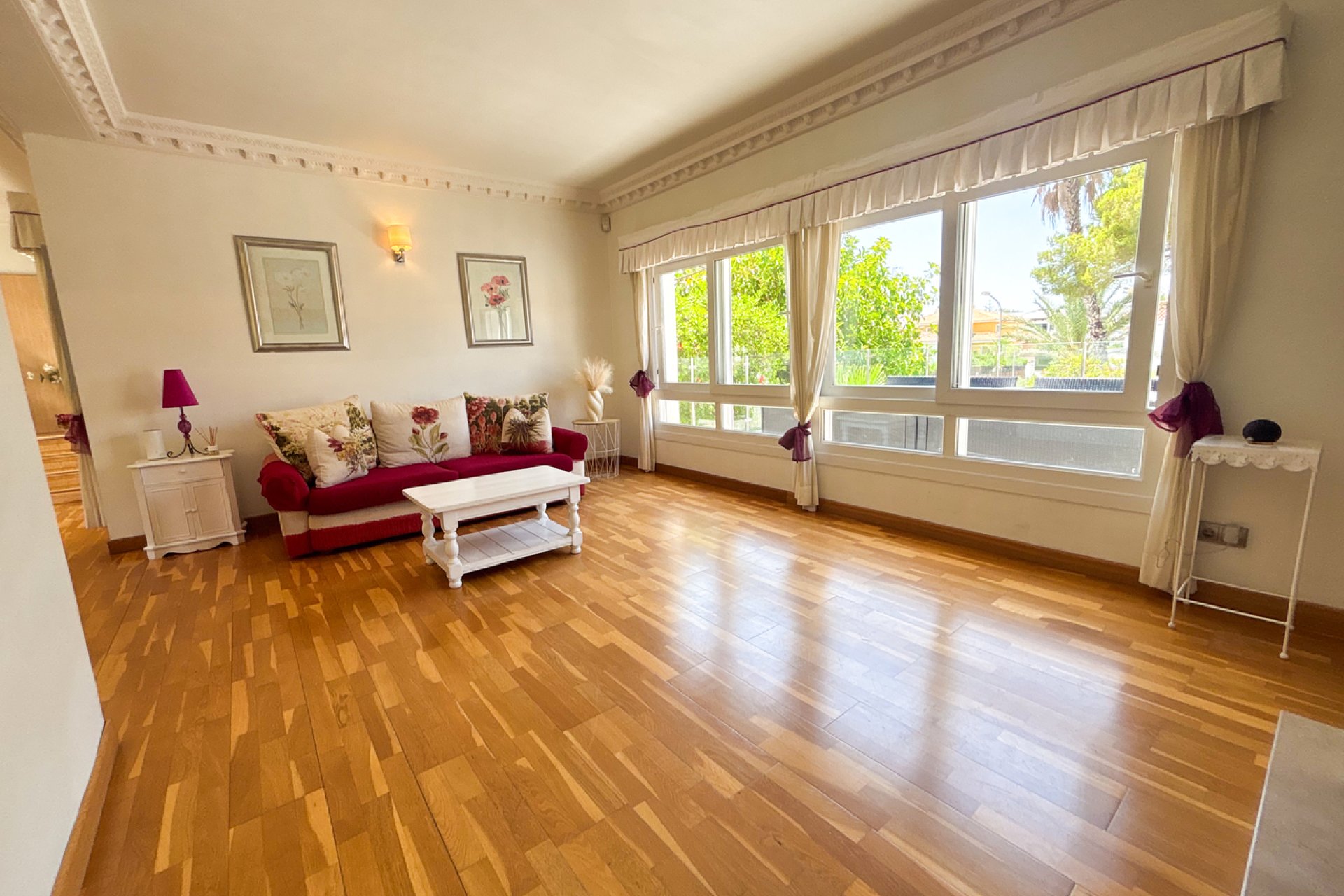 Resale - Villa / House - Orihuela Costa - Dehesa de campoamor