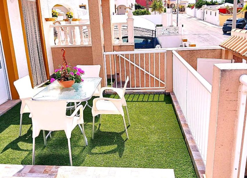 Resale - Villa / House - Orihuela Costa - Dream Hills