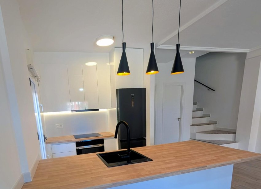 Resale - Villa / House - Orihuela Costa - Dream Hills