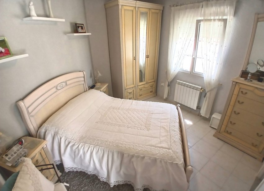 Resale - Villa / House - Orihuela Costa - El Presidente