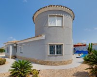 Resale - Villa / House - Orihuela Costa - La Regia