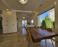 Resale - Villa / House - Orihuela Costa - La Zenia
