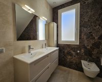 Resale - Villa / House - Orihuela Costa - La Zenia