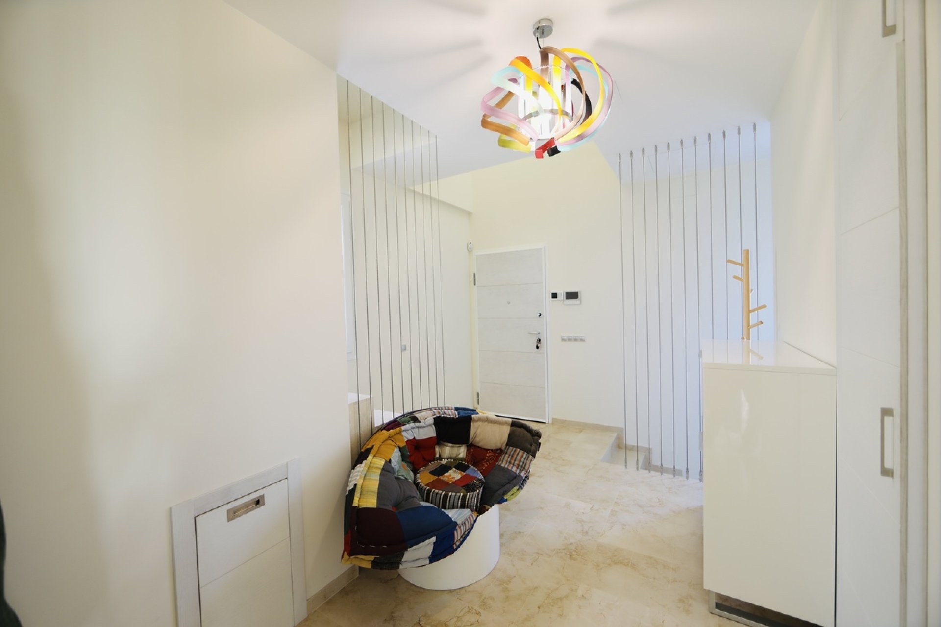 Resale - Villa / House - Orihuela Costa - La Zenia