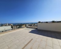 Resale - Villa / House - Orihuela Costa - La Zenia