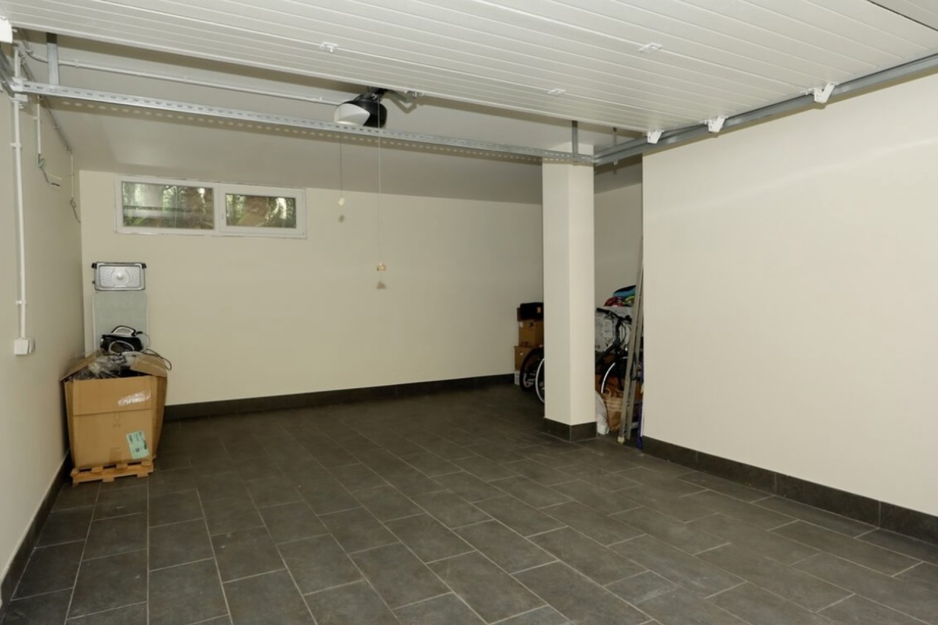 Resale - Villa / House - Orihuela Costa - La Zenia