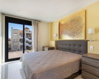 Resale - Villa / House - Orihuela Costa - La Zenia