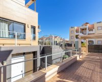 Resale - Villa / House - Orihuela Costa - La Zenia