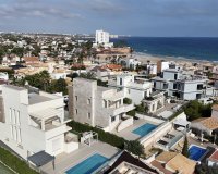 Resale - Villa / House - Orihuela Costa - La Zenia