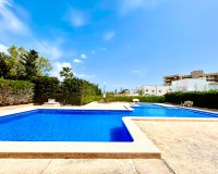 Resale - Villa / House - Orihuela Costa - La Zenia