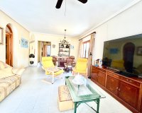 Resale - Villa / House - Orihuela Costa - La Zenia