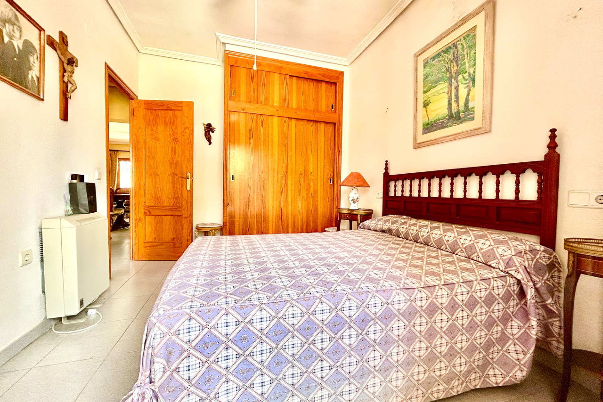 Resale - Villa / House - Orihuela Costa - La Zenia