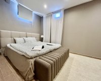 Resale - Villa / House - Orihuela Costa - La Zenia