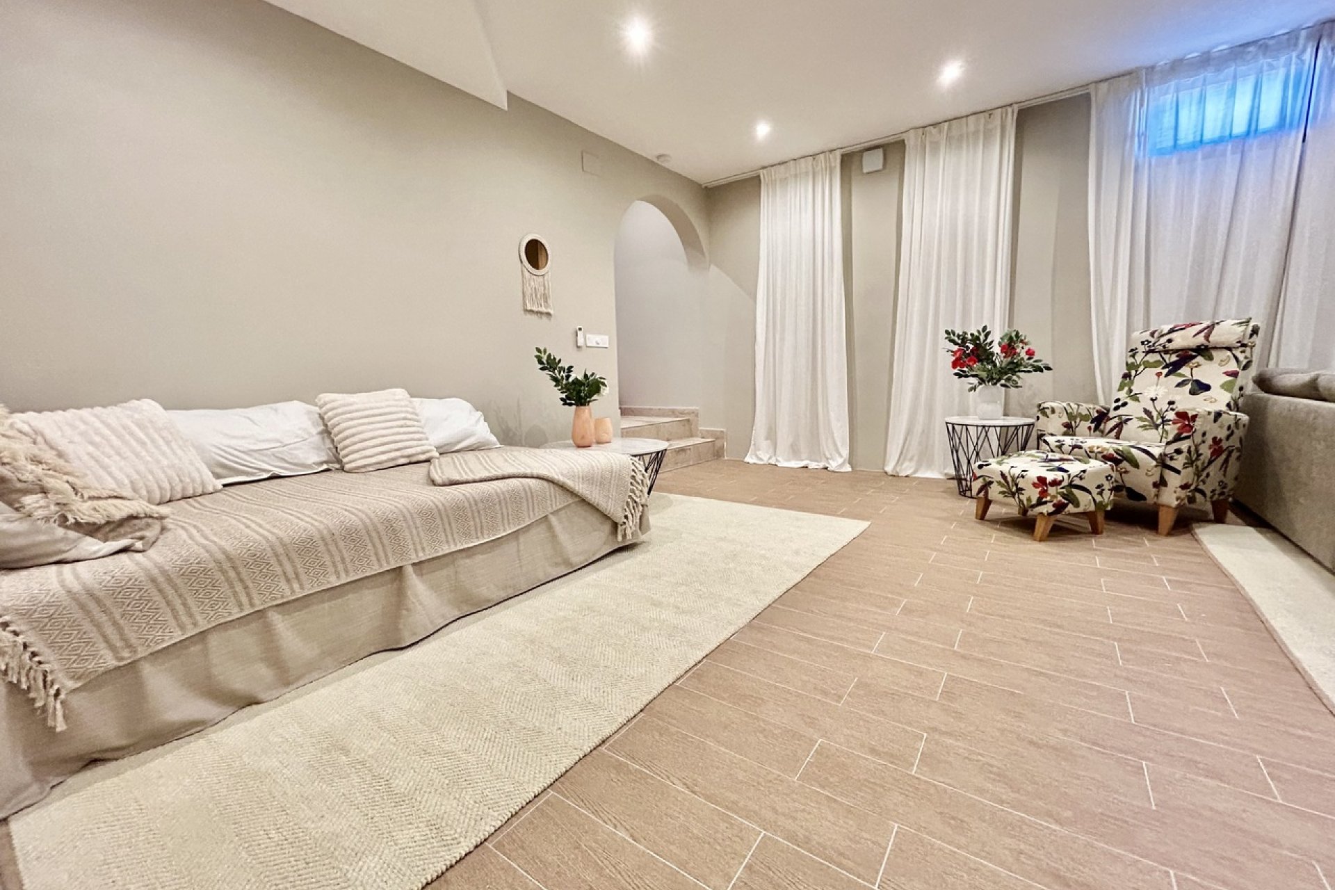 Resale - Villa / House - Orihuela Costa - La Zenia