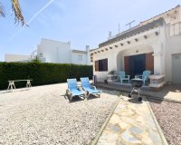 Resale - Villa / House - Orihuela Costa - La Zenia