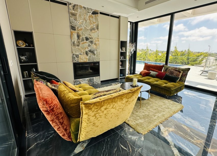 Resale - Villa / House - Orihuela Costa - Las Colinas Golf