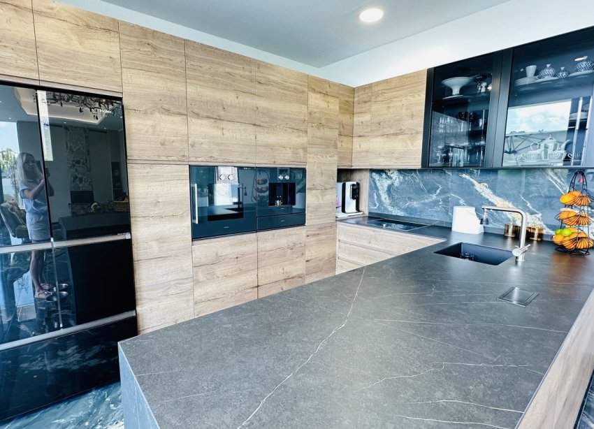 Resale - Villa / House - Orihuela Costa - Las Colinas Golf