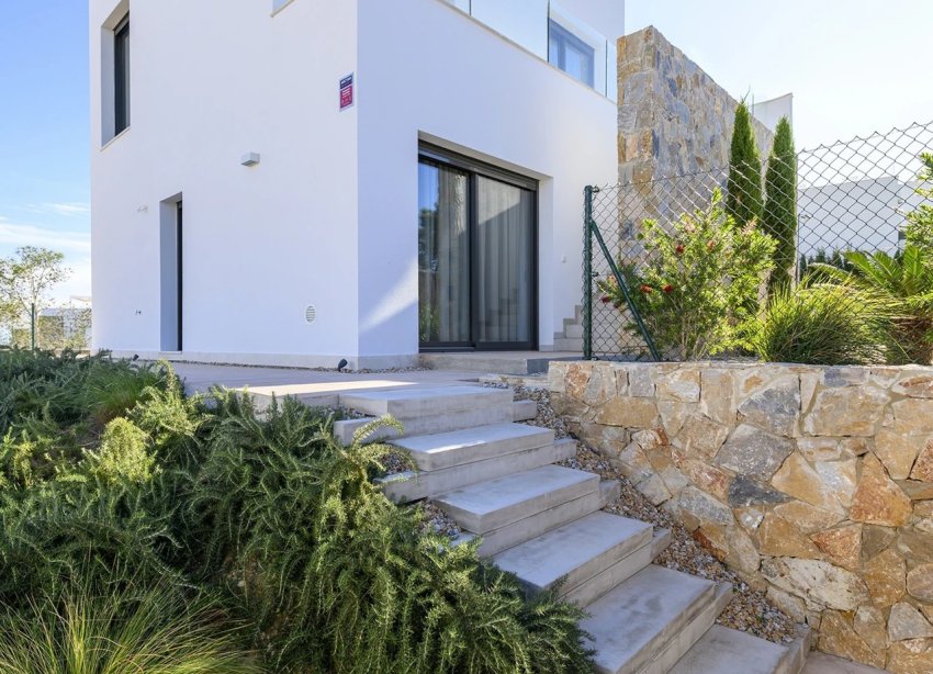Resale - Villa / House - Orihuela Costa - Las Colinas Golf