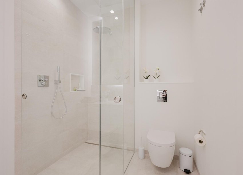 Resale - Villa / House - Orihuela Costa - Las Colinas Golf