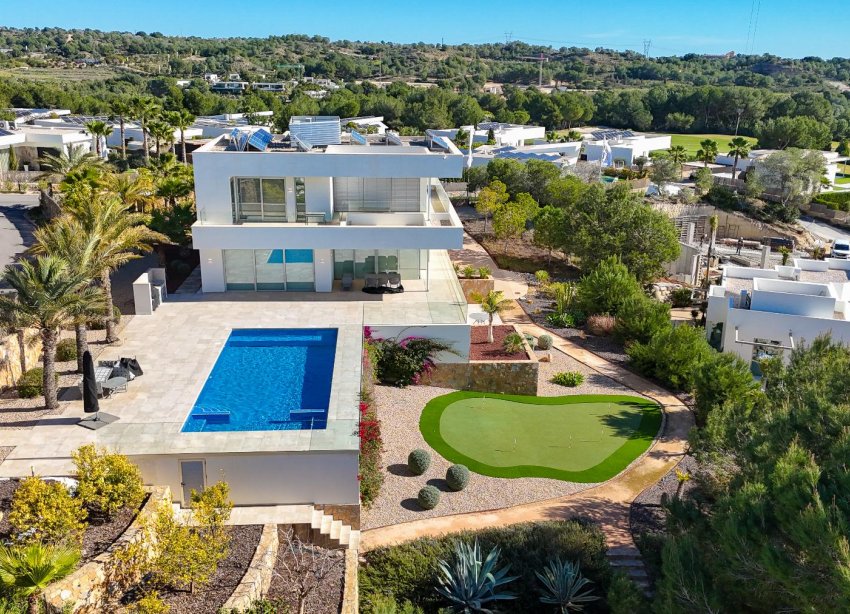 Resale - Villa / House - Orihuela Costa - Las Colinas Golf