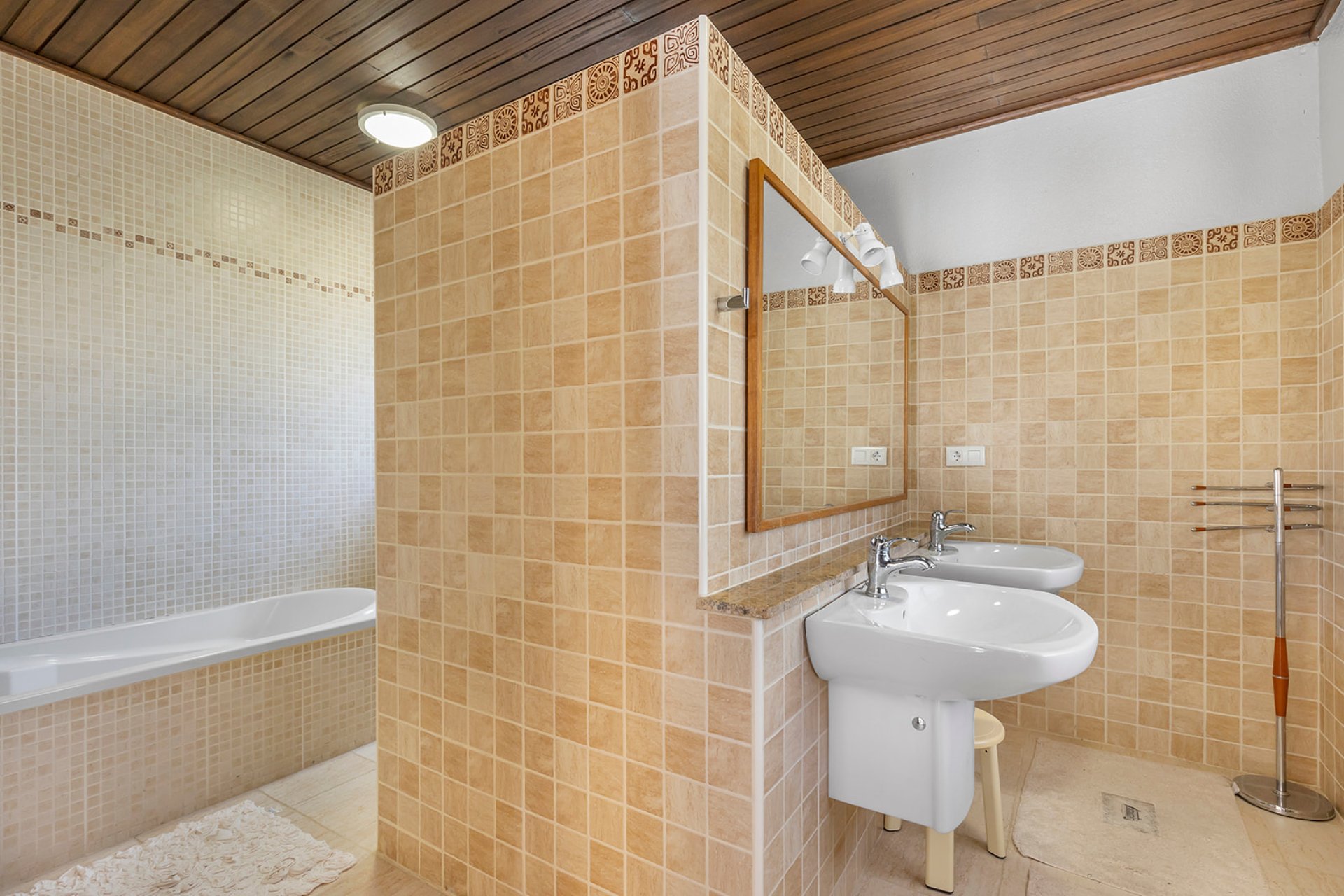 Resale - Villa / House - Orihuela Costa - Las Filipinas