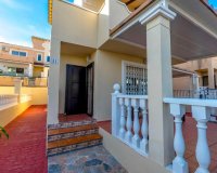 Resale - Villa / House - Orihuela Costa - Las Filipinas