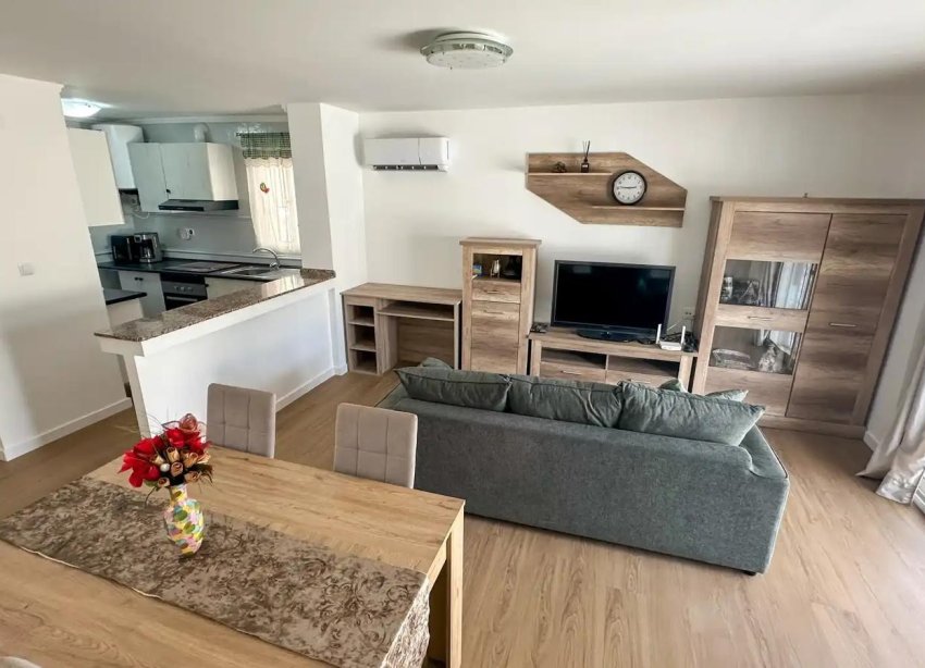 Resale - Villa / House - Orihuela Costa - Las Filipinas