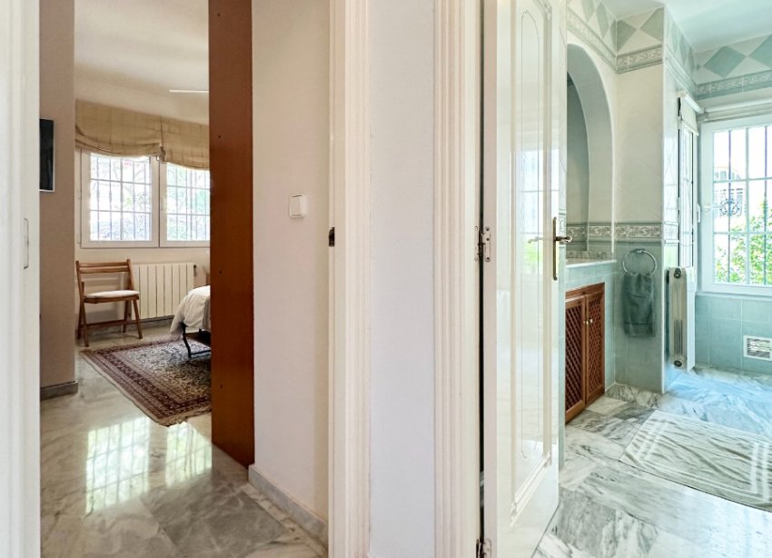 Resale - Villa / House - Orihuela Costa - Las Ramblas